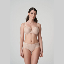 Load image into Gallery viewer, Prima Donna Madison Full Cup Bra - Cafe au Lait
