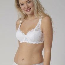 Load image into Gallery viewer, Triumph Amourette 300 WHP freeshipping - Cocobella Lingerie
