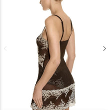 Load image into Gallery viewer, Wacoal Embrace Lace Chemise freeshipping - Cocobella Lingerie
